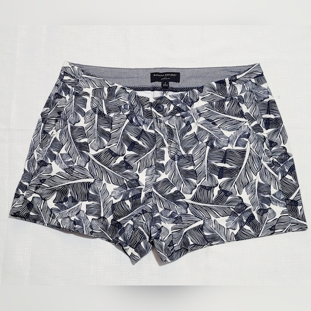 Banana Republic Hampton Fit Shorts Stretch Tropical Hawaiian Blue Size 6
